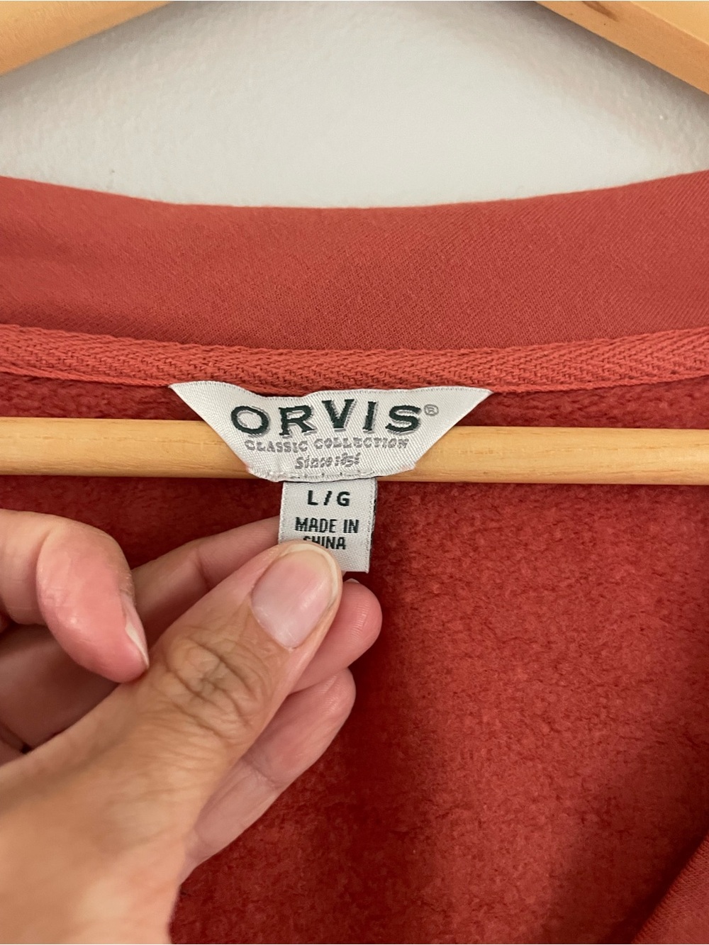 Orvis Rust Orange V-Neck Sweater - Picture 4 of 5